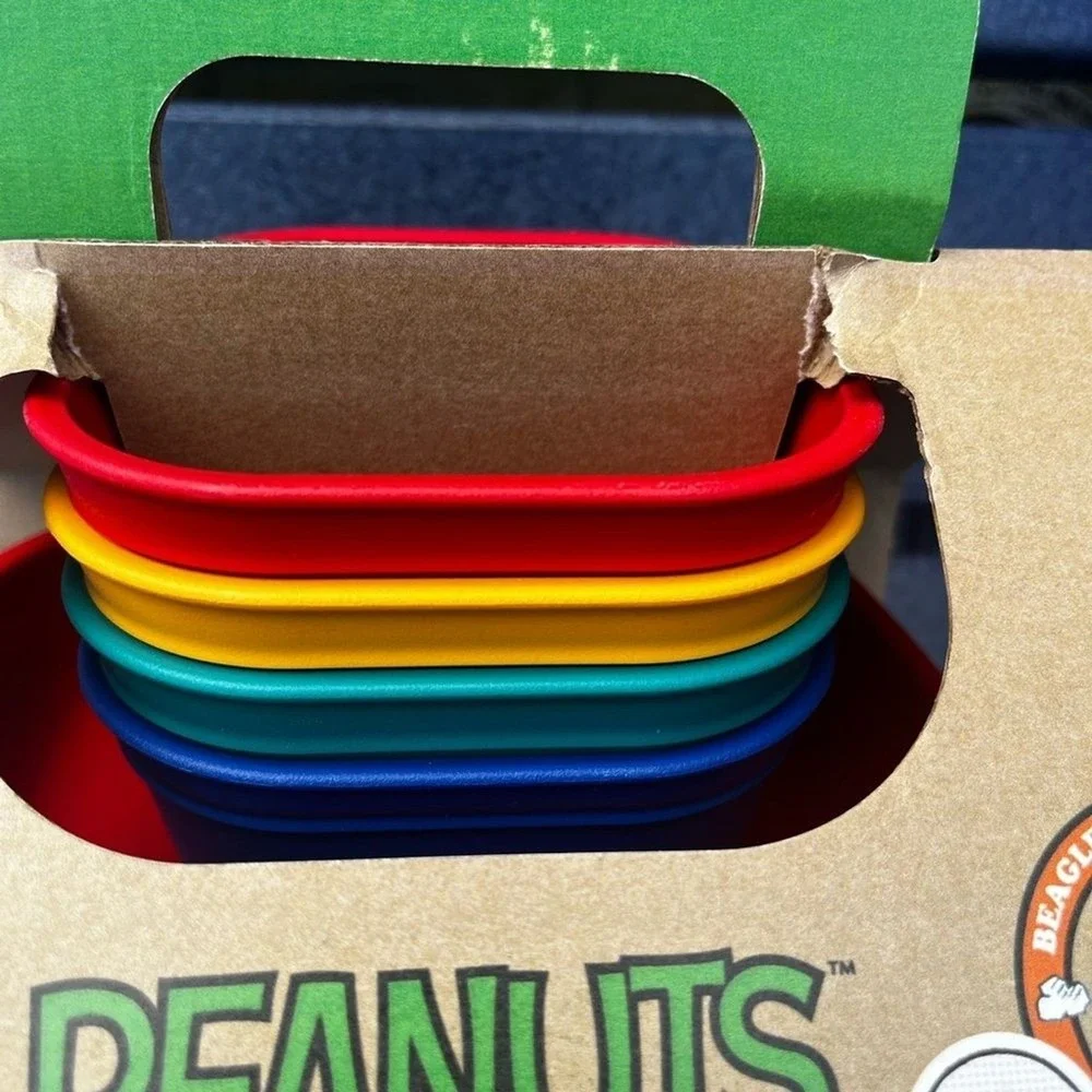 Replay Peanuts Luncheon Camping Set Kids Dishes (4 plates & 4 Bowls) GIFT NEW